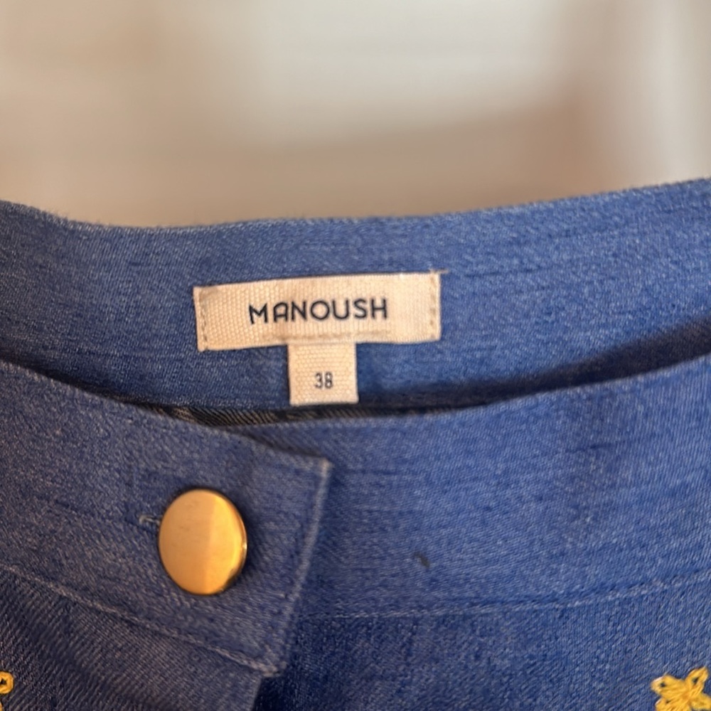 Manoush, French brand, denim embroidered, front button skirt with pockets. - Picture 4 of 4